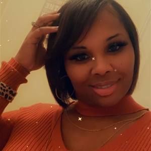 Meet your Posher, Katrina